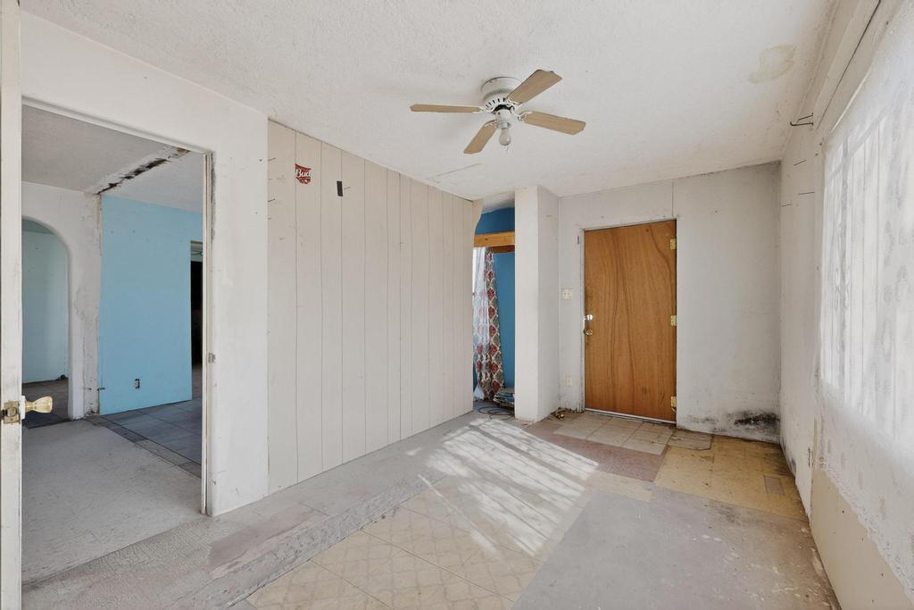 105 Barcelona Circle SW