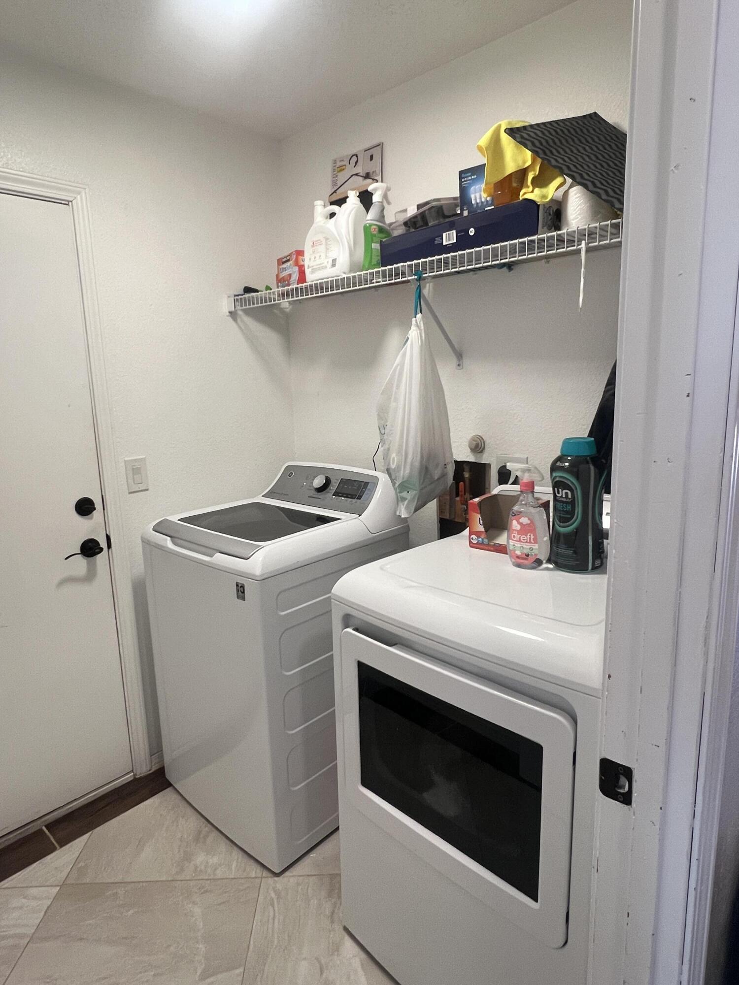 8024 Lyndsi Avenue NW