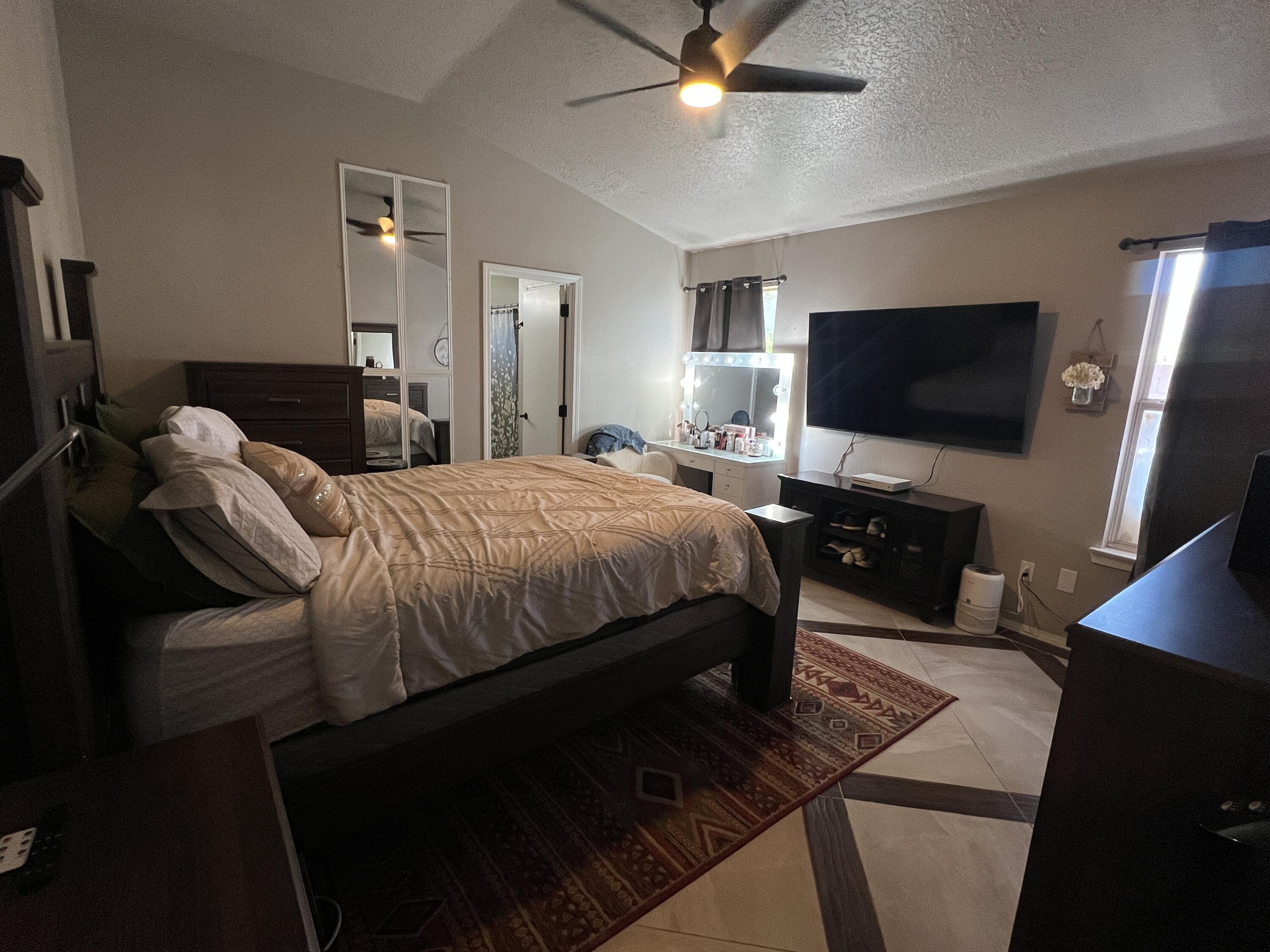 8024 Lyndsi Avenue NW