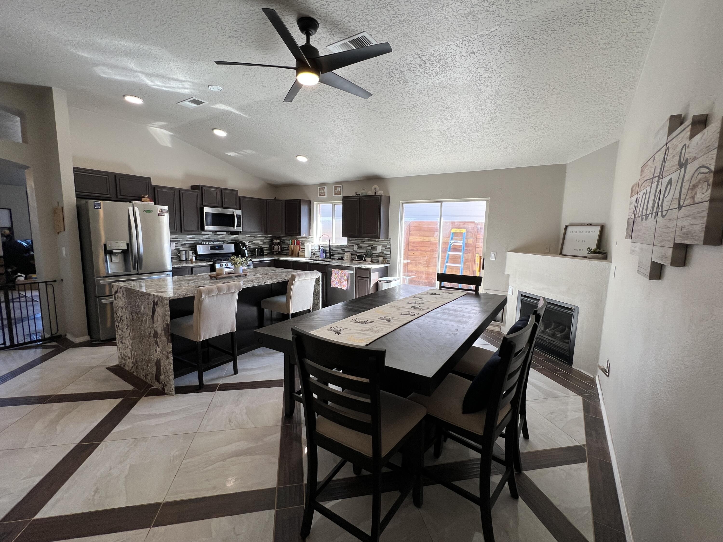 8024 Lyndsi Avenue NW