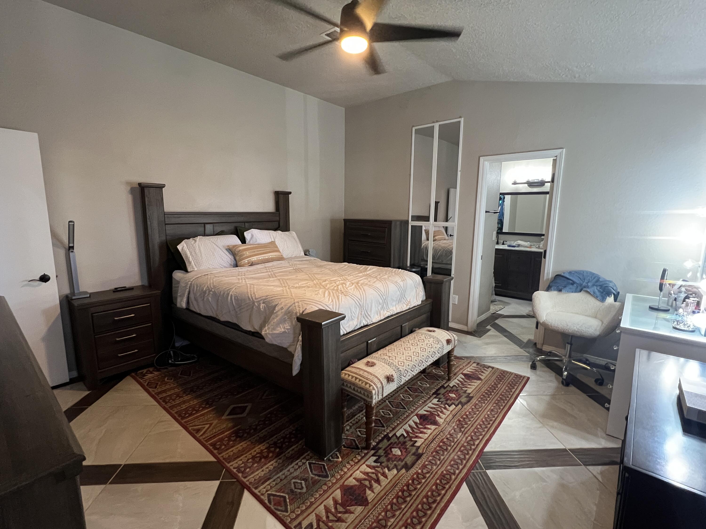 8024 Lyndsi Avenue NW