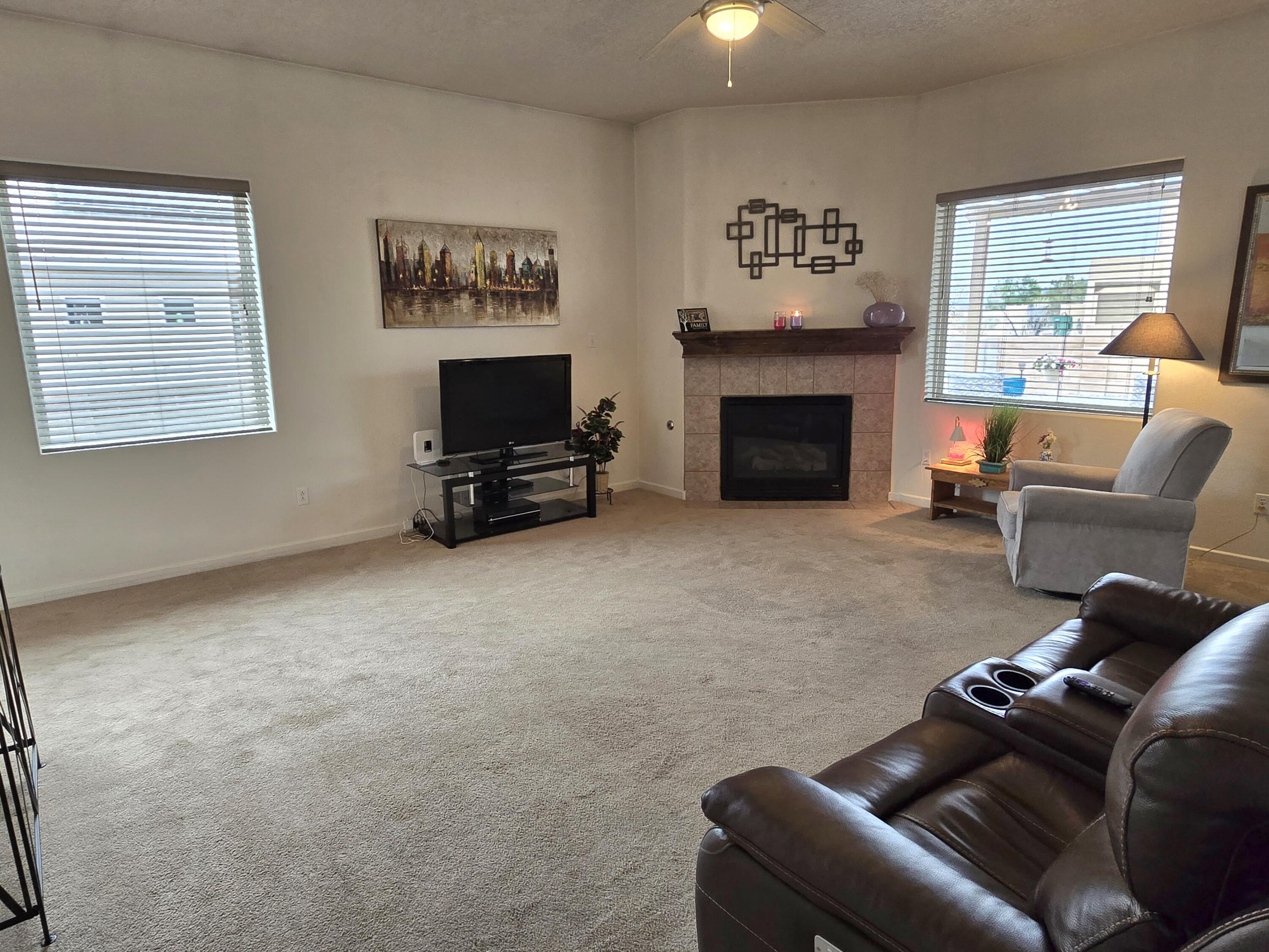 2185 Deer Trail Loop NE