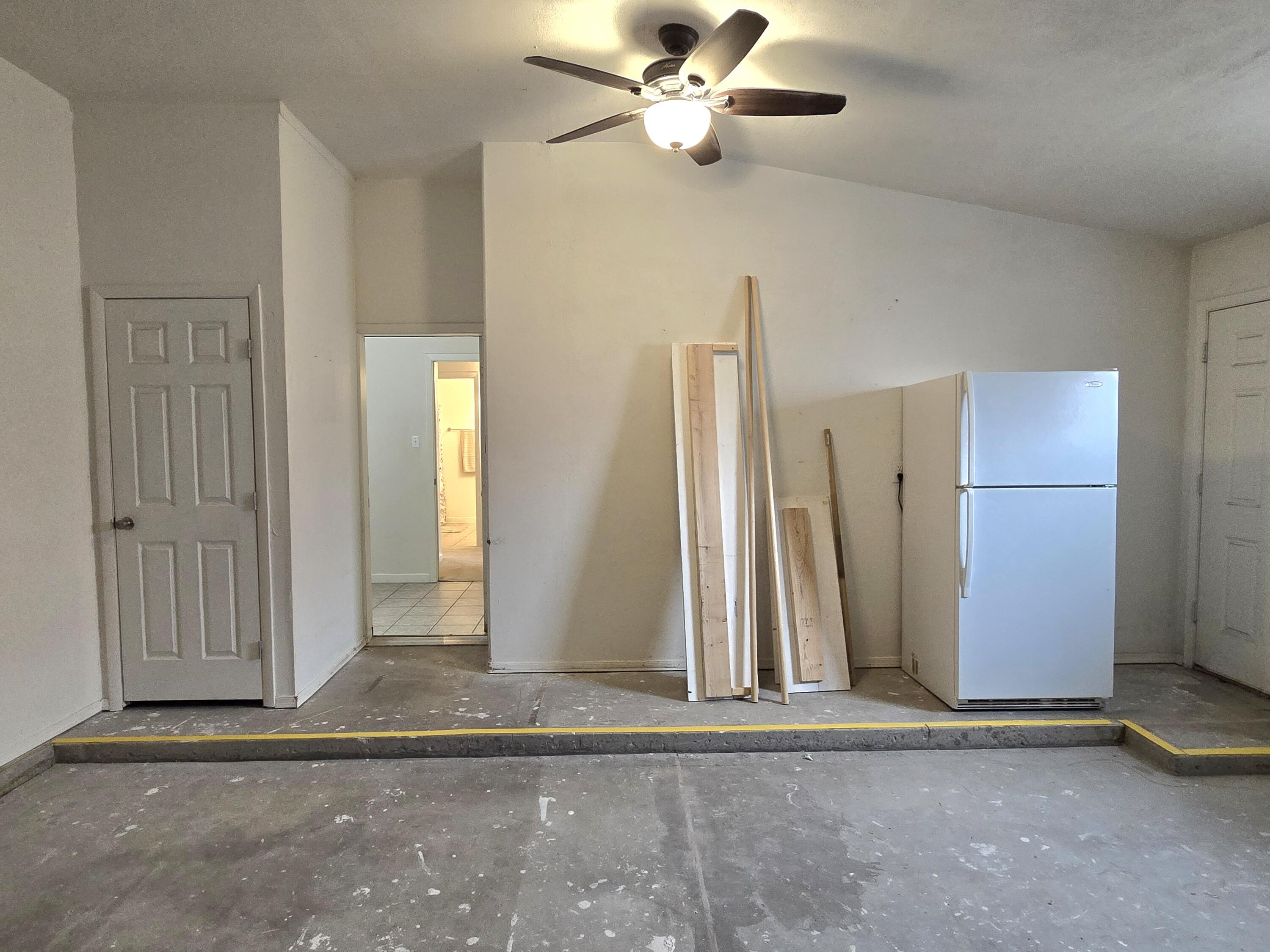 2185 Deer Trail Loop NE