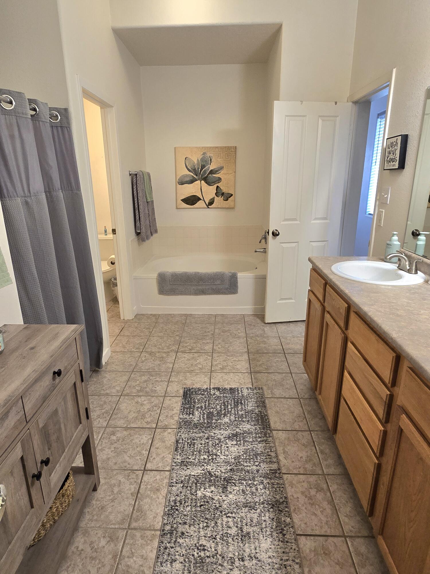 2185 Deer Trail Loop NE