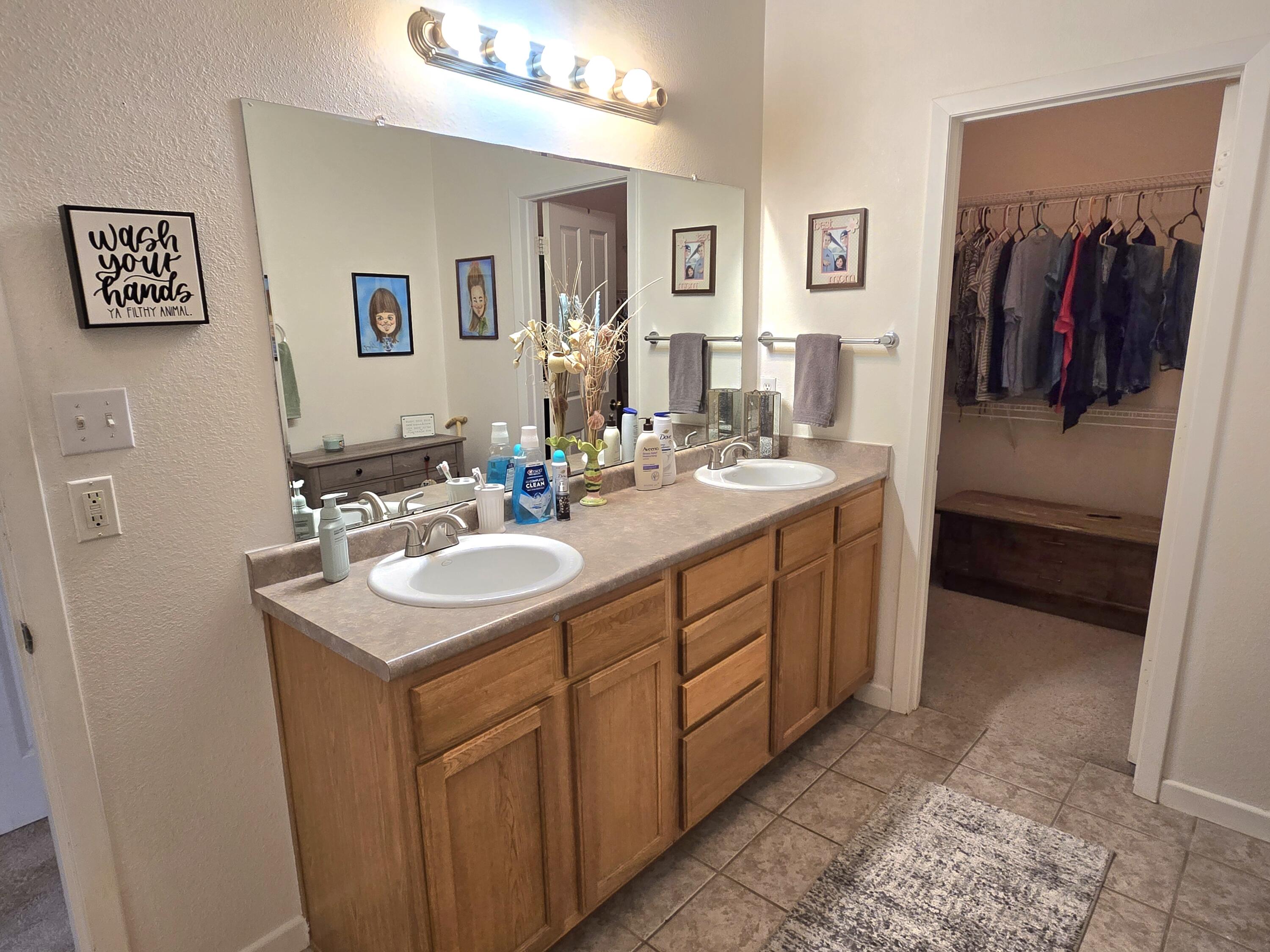 2185 Deer Trail Loop NE