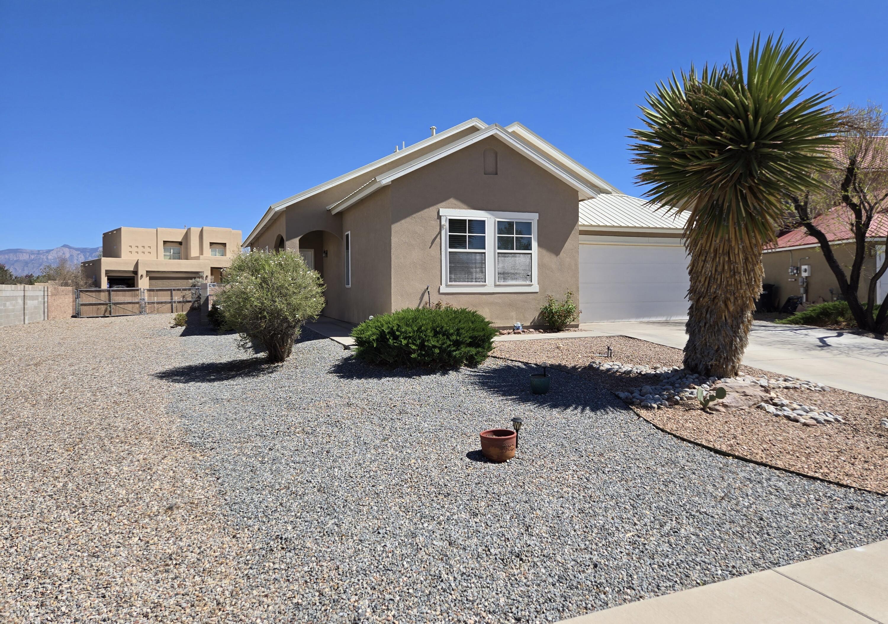 2185 Deer Trail Loop NE