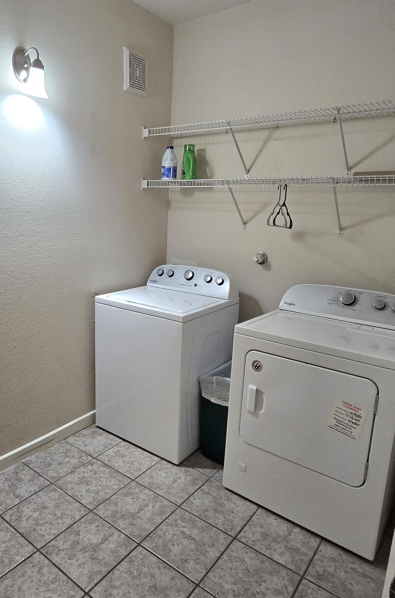 2185 Deer Trail Loop NE