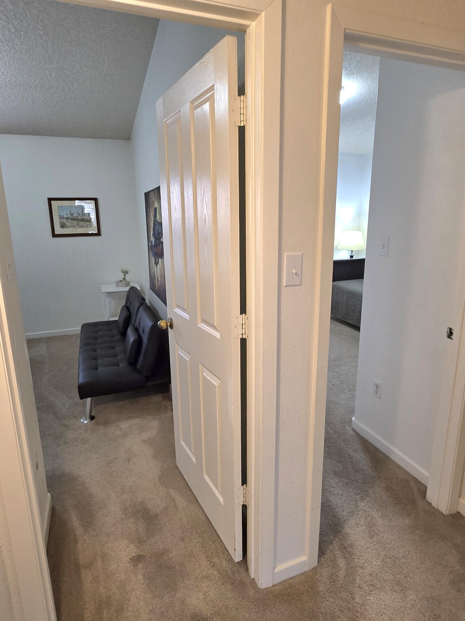 2185 Deer Trail Loop NE