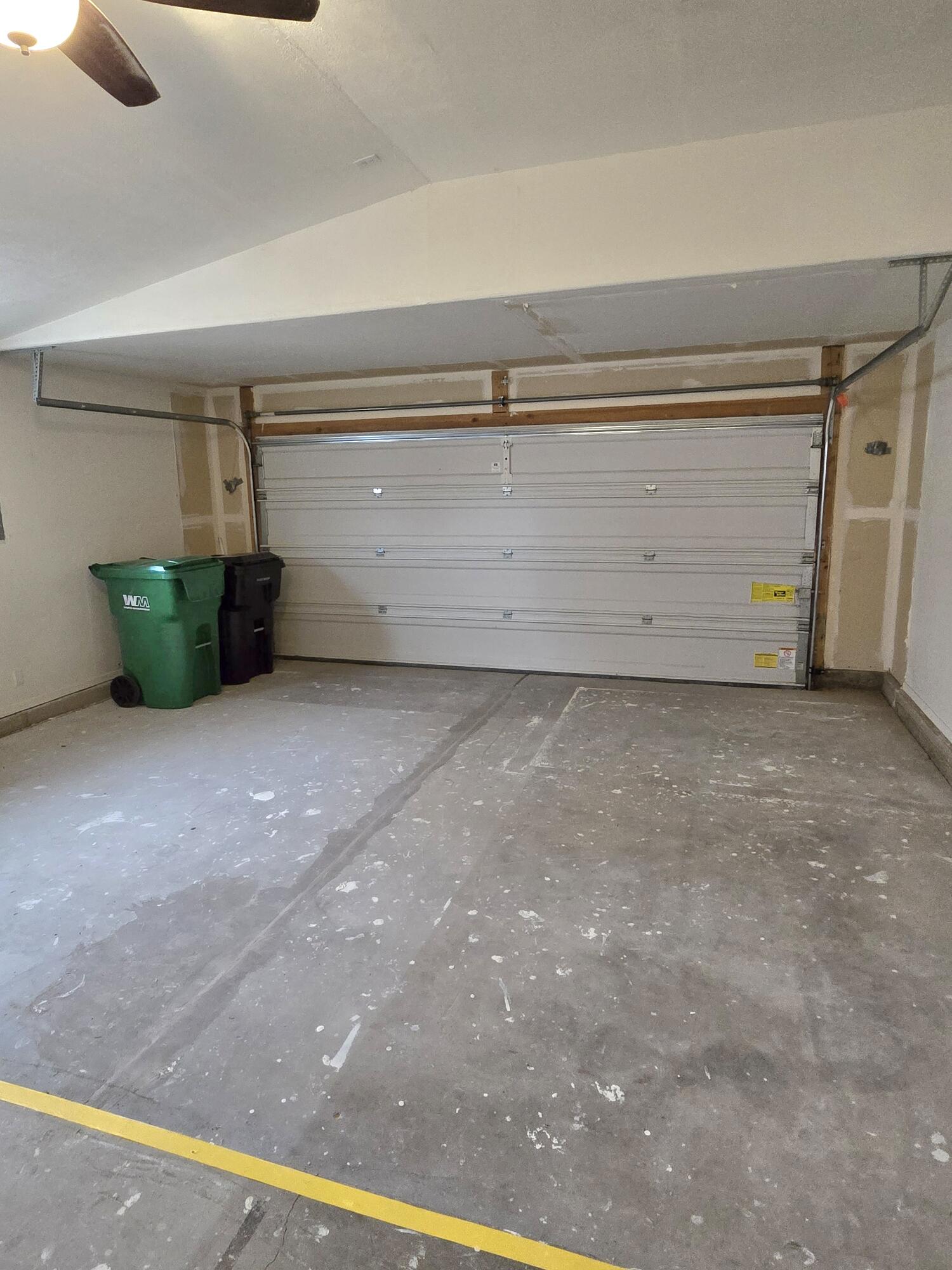 2185 Deer Trail Loop NE