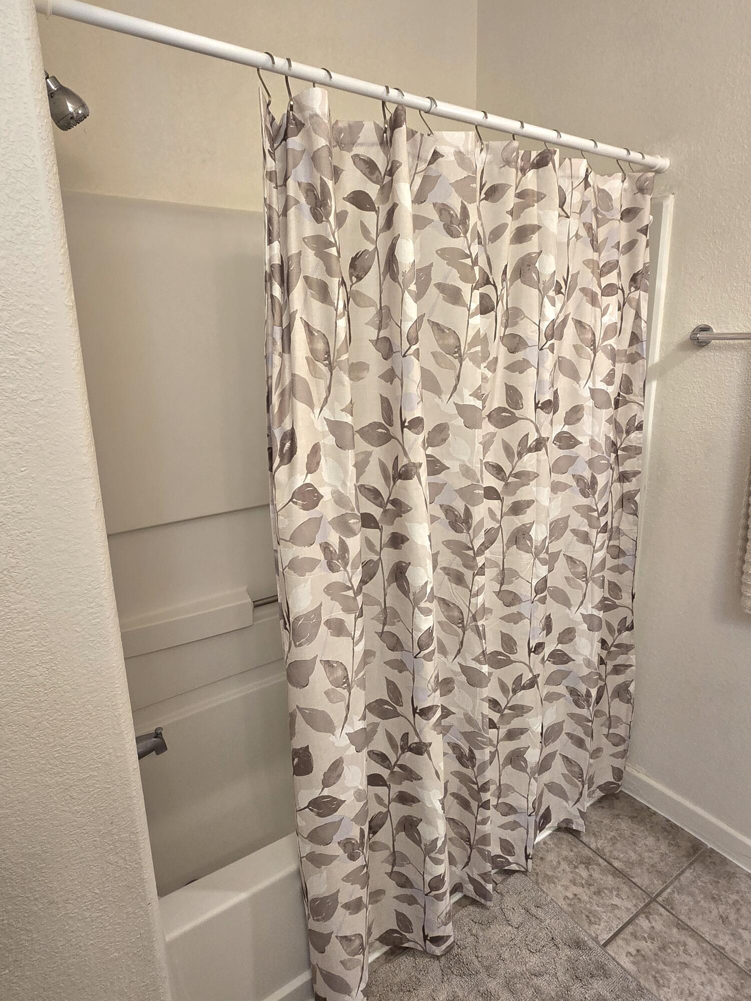 2185 Deer Trail Loop NE