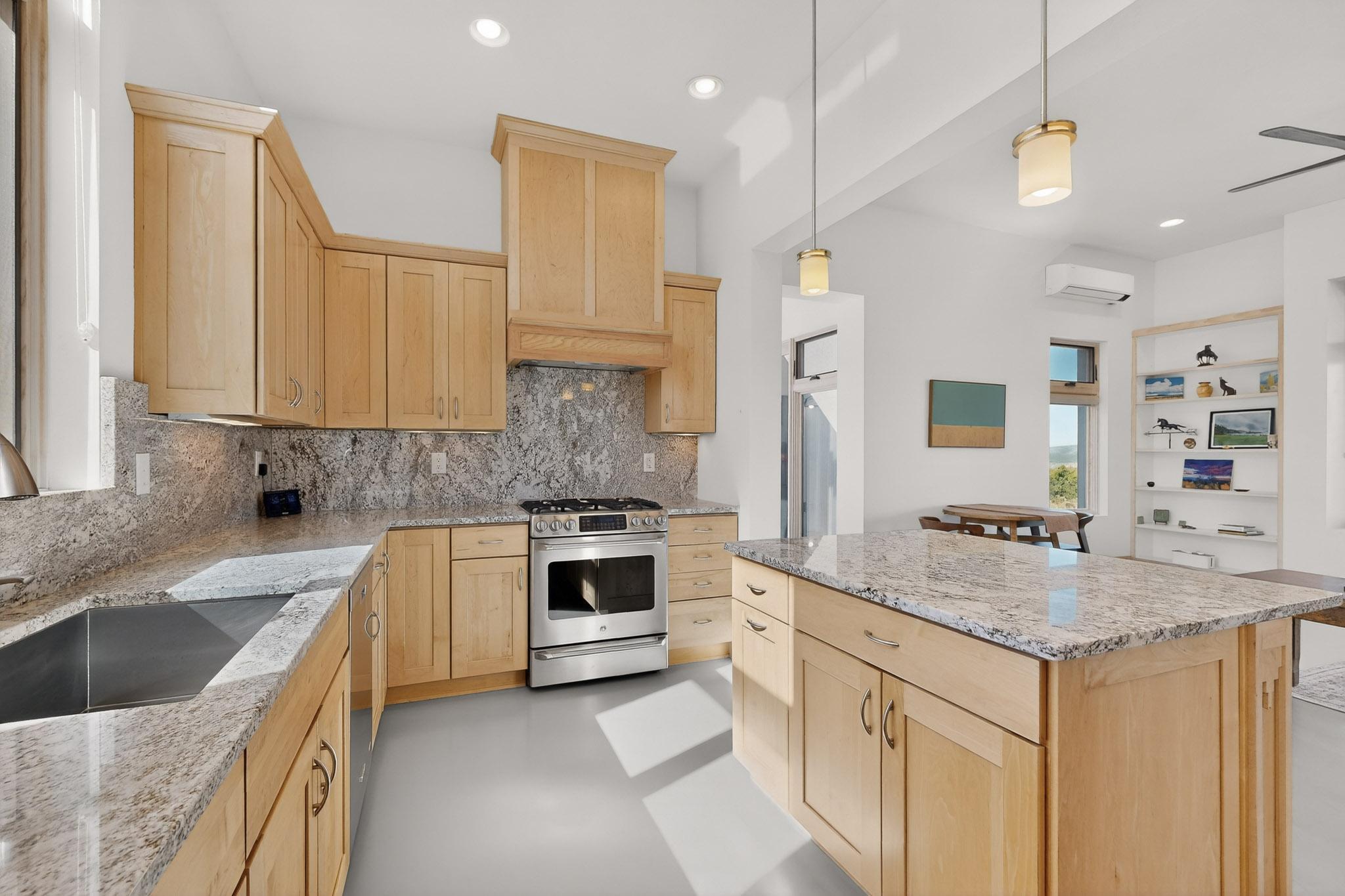 122 Victorio Trail