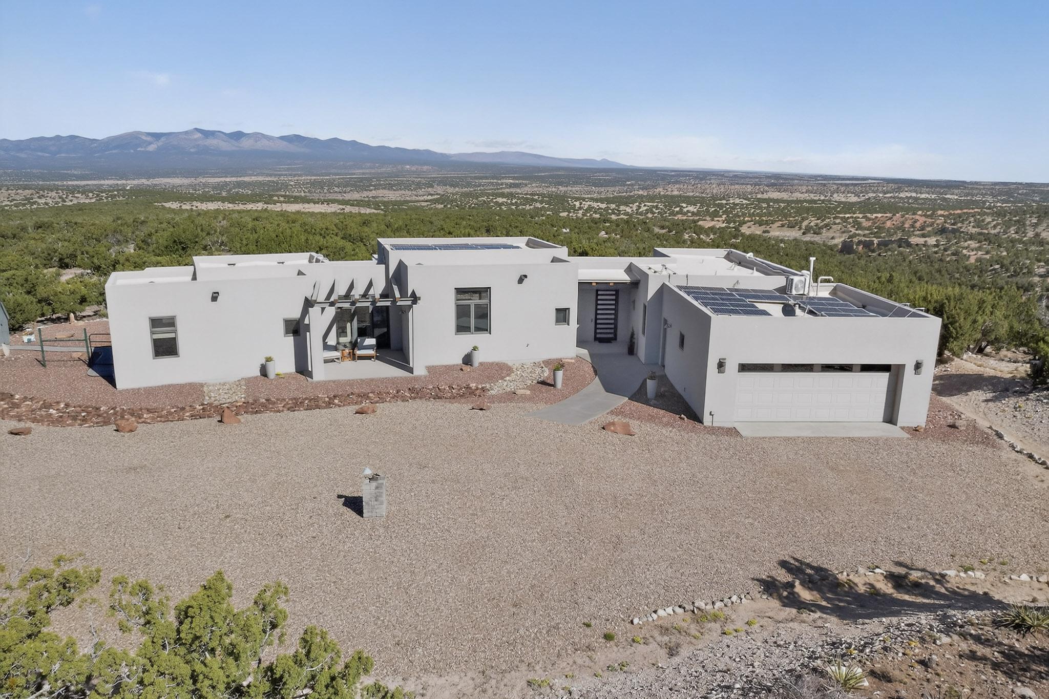 122 Victorio Trail
