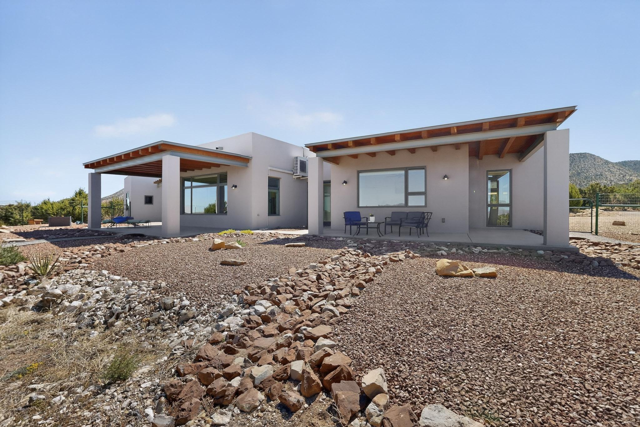 122 Victorio Trail