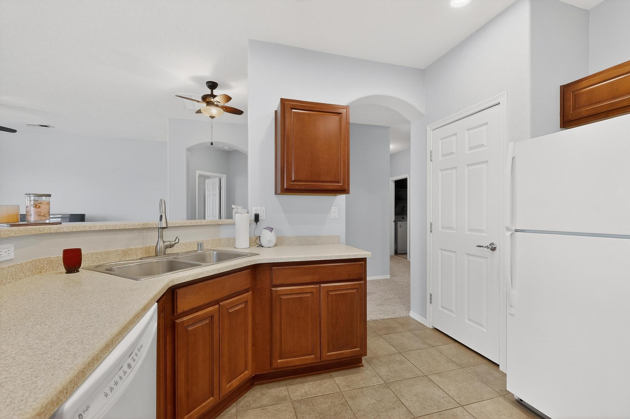 8140 Ventana Azul Avenue NW