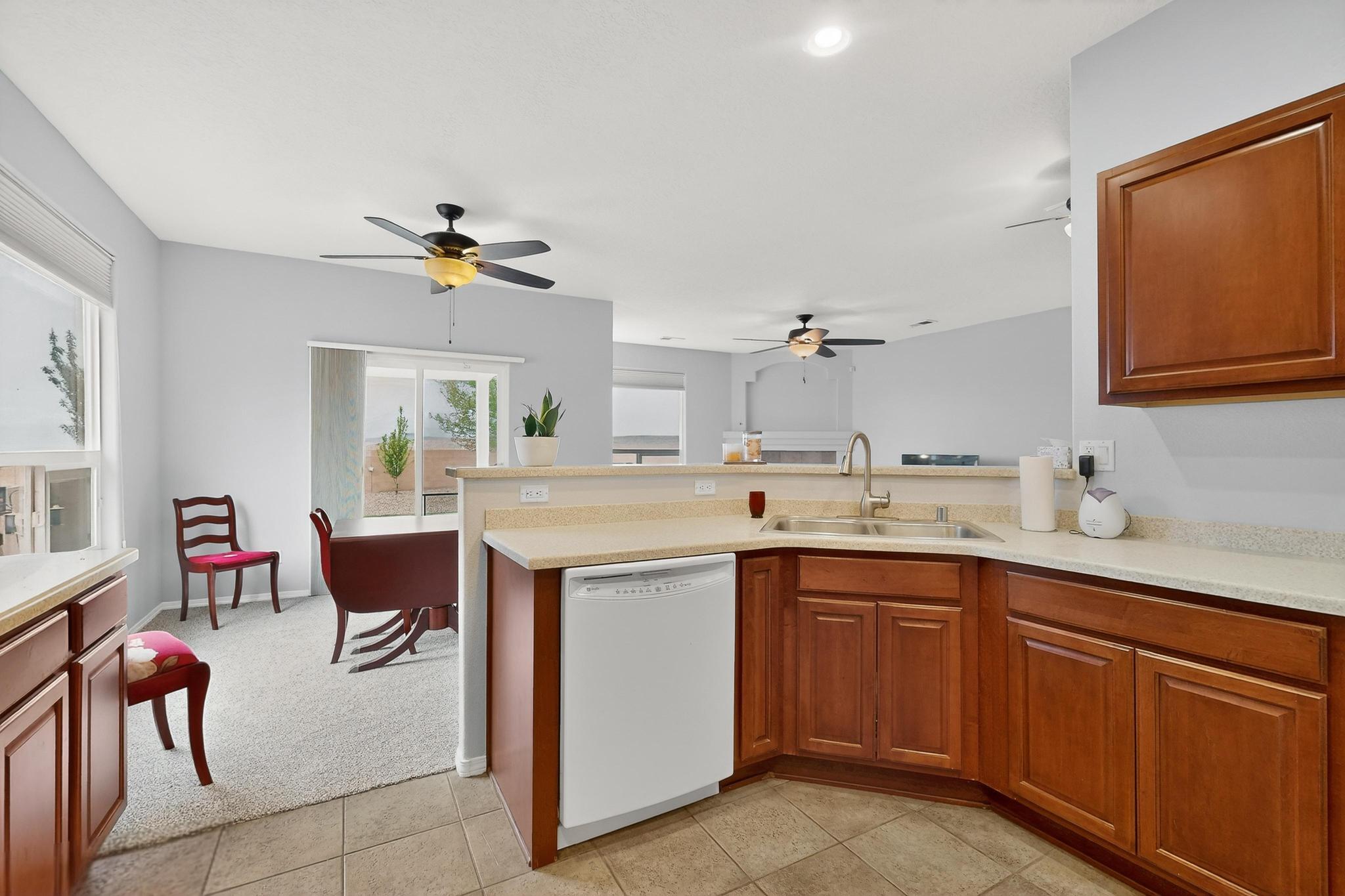 8140 Ventana Azul Avenue NW