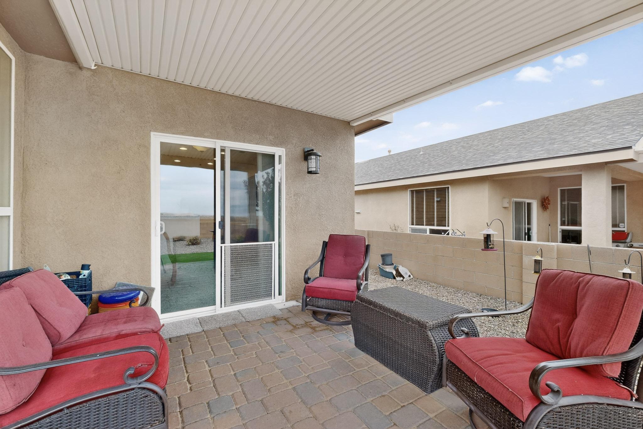 8140 Ventana Azul Avenue NW