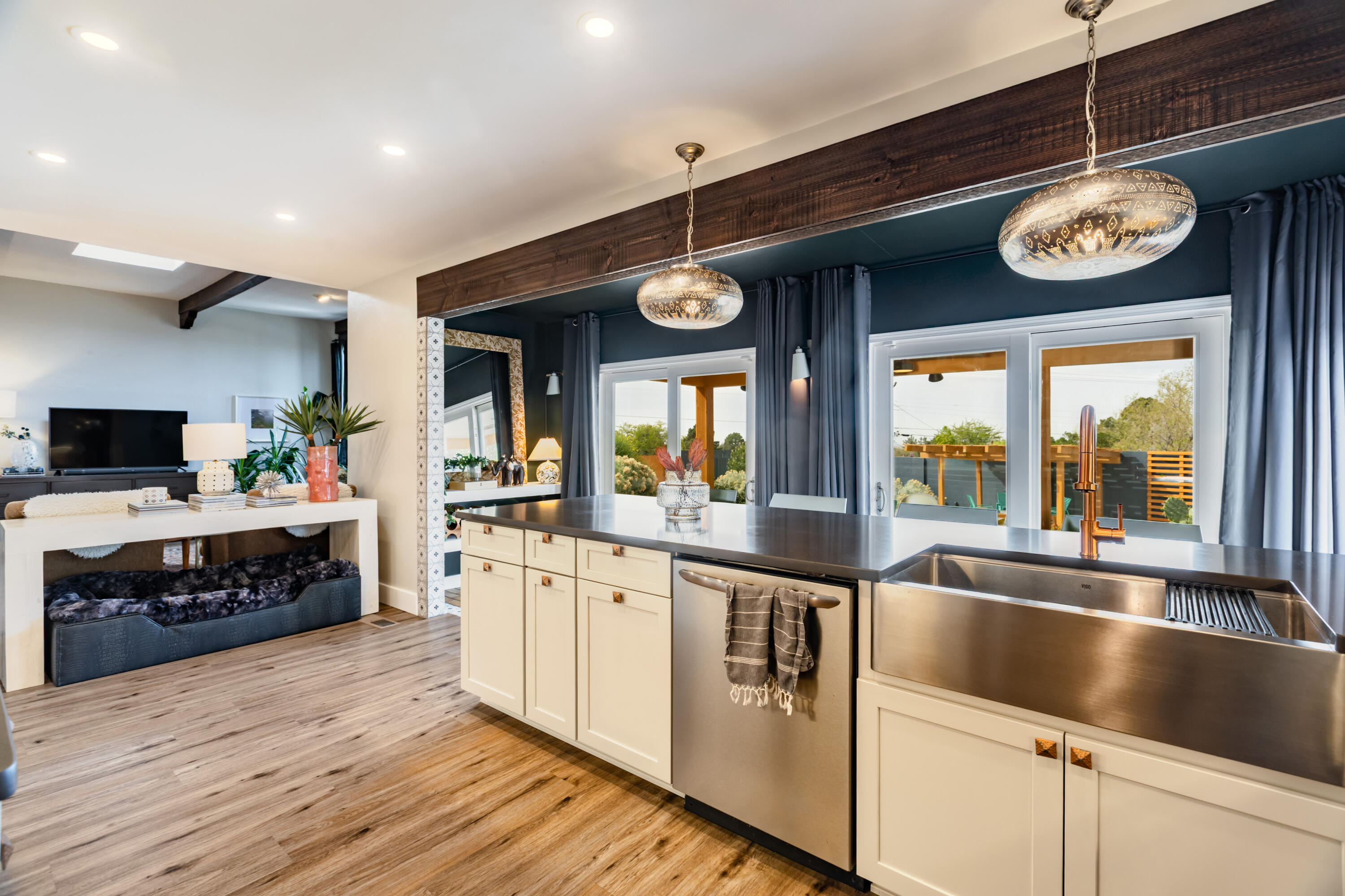 4001 Cibola Village Drive NE
