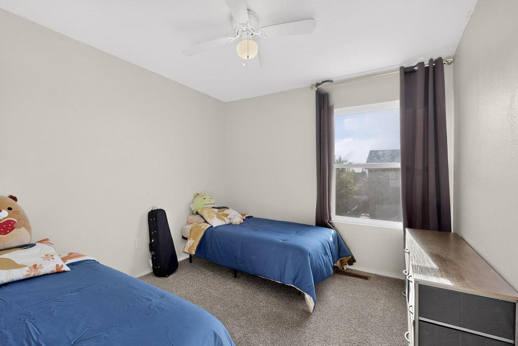 8632 Alta Loma Lane NE