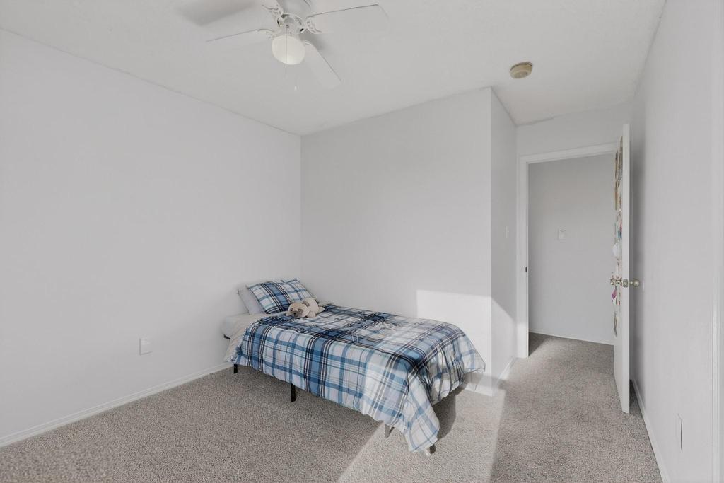 8632 Alta Loma Lane NE