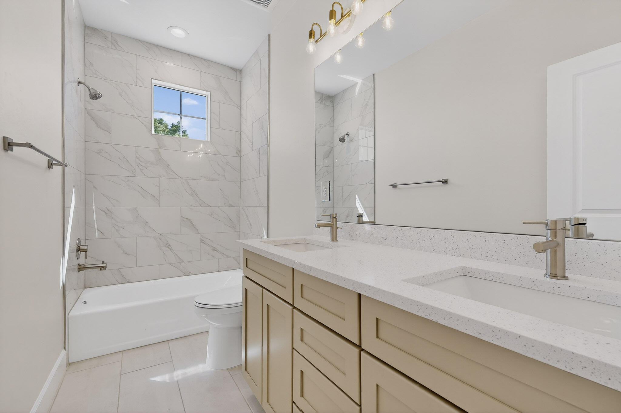 12417 Placid Avenue NE