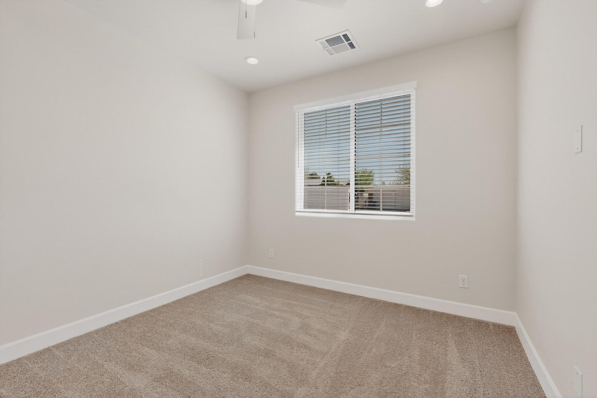 12417 Placid Avenue NE