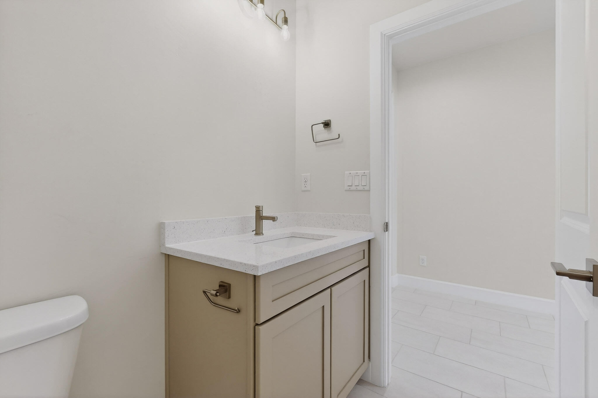 12417 Placid Avenue NE