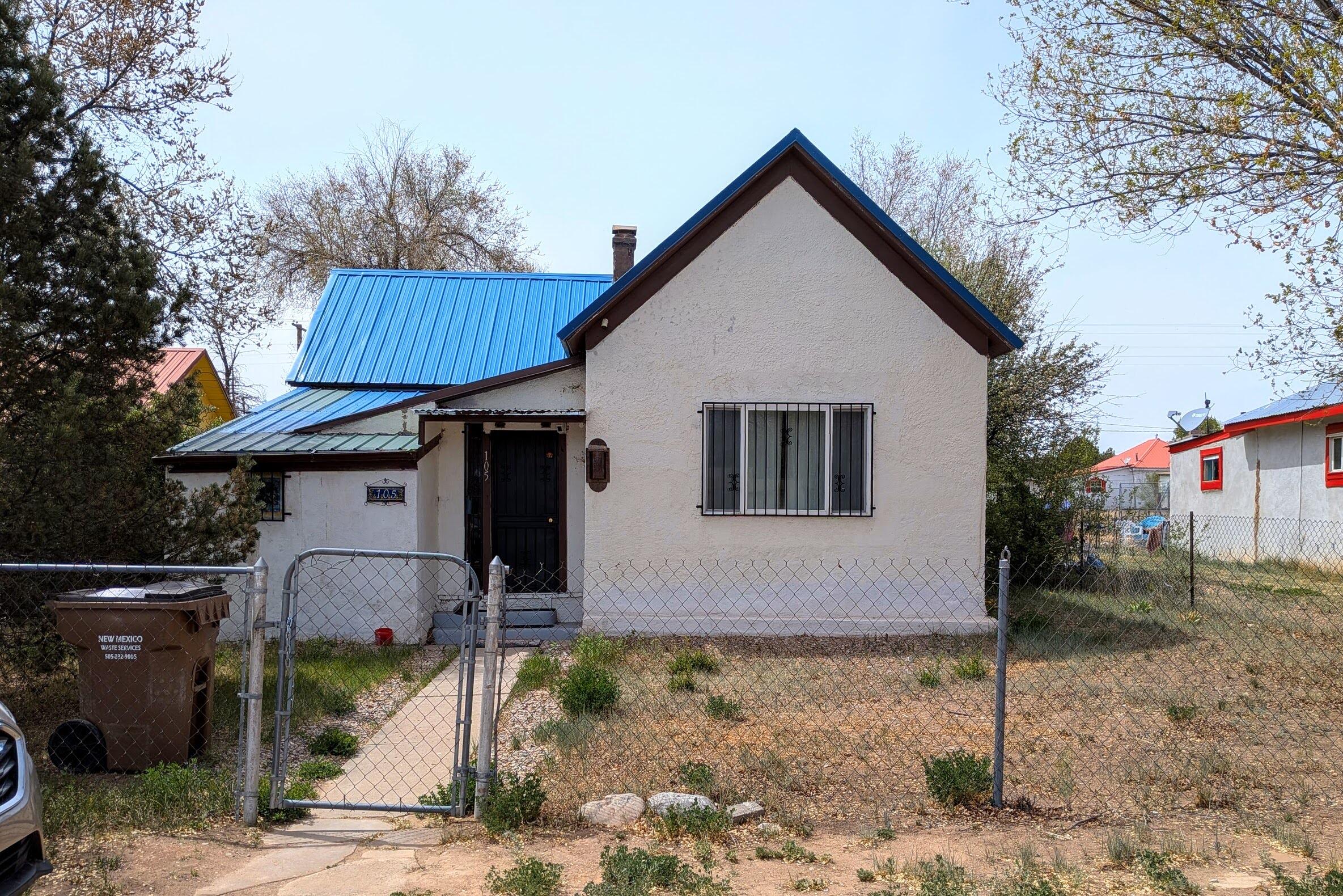 105 S Roosevelt Avenue