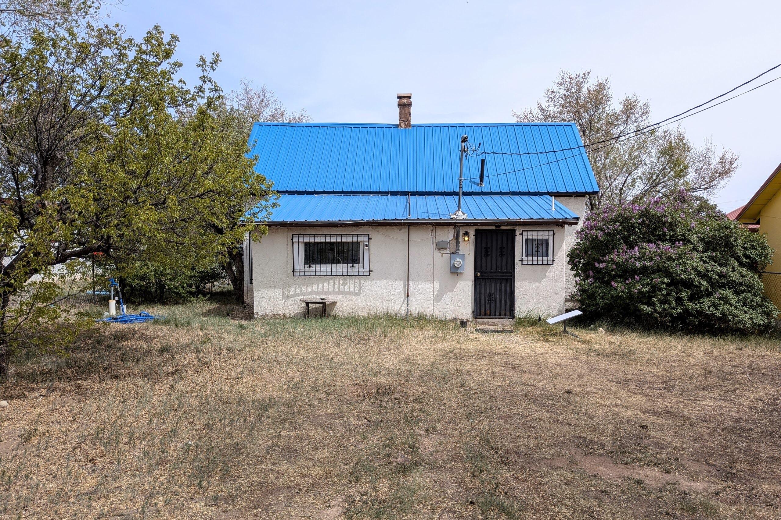 105 S Roosevelt Avenue