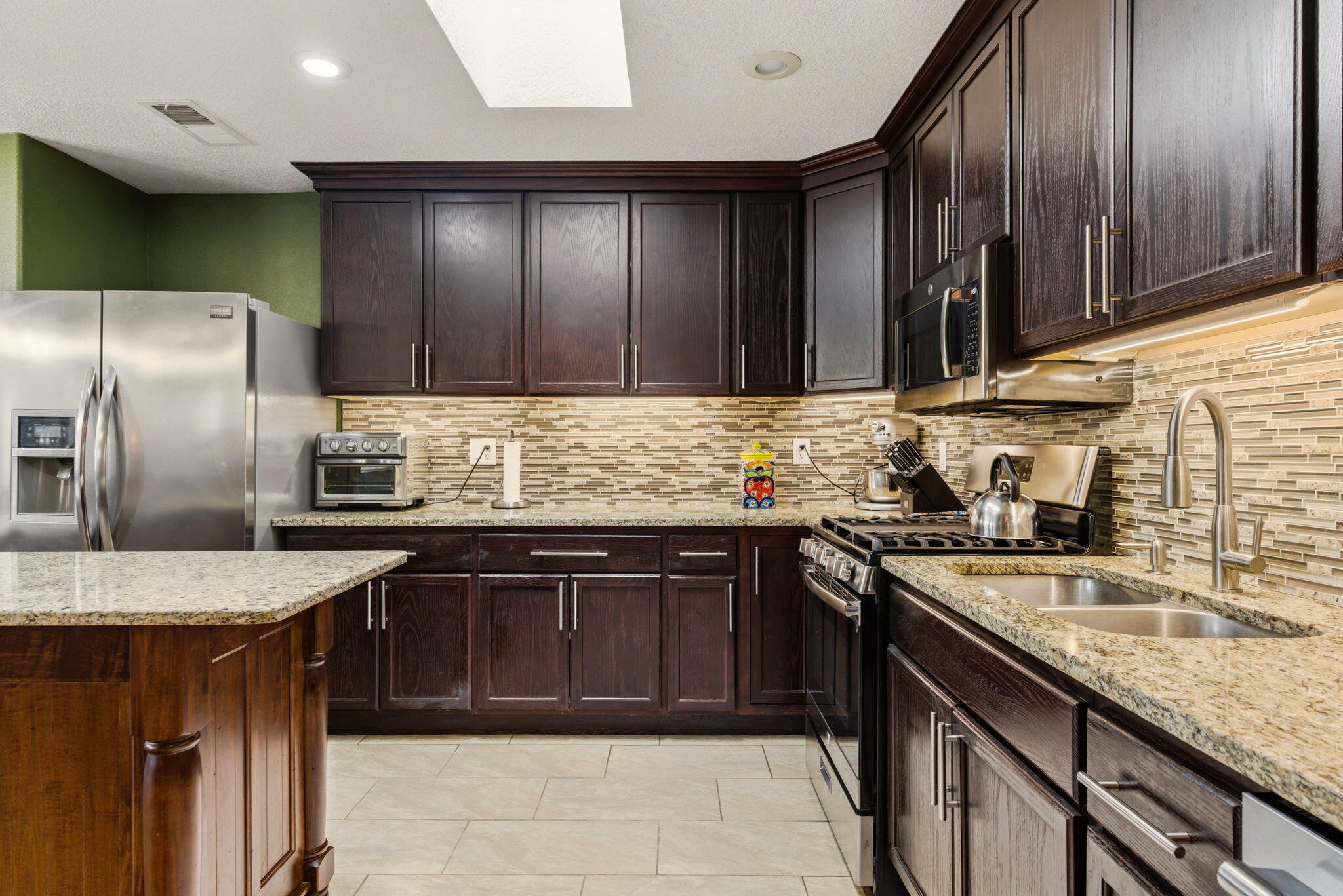 1309 San Lorenzo Avenue NW