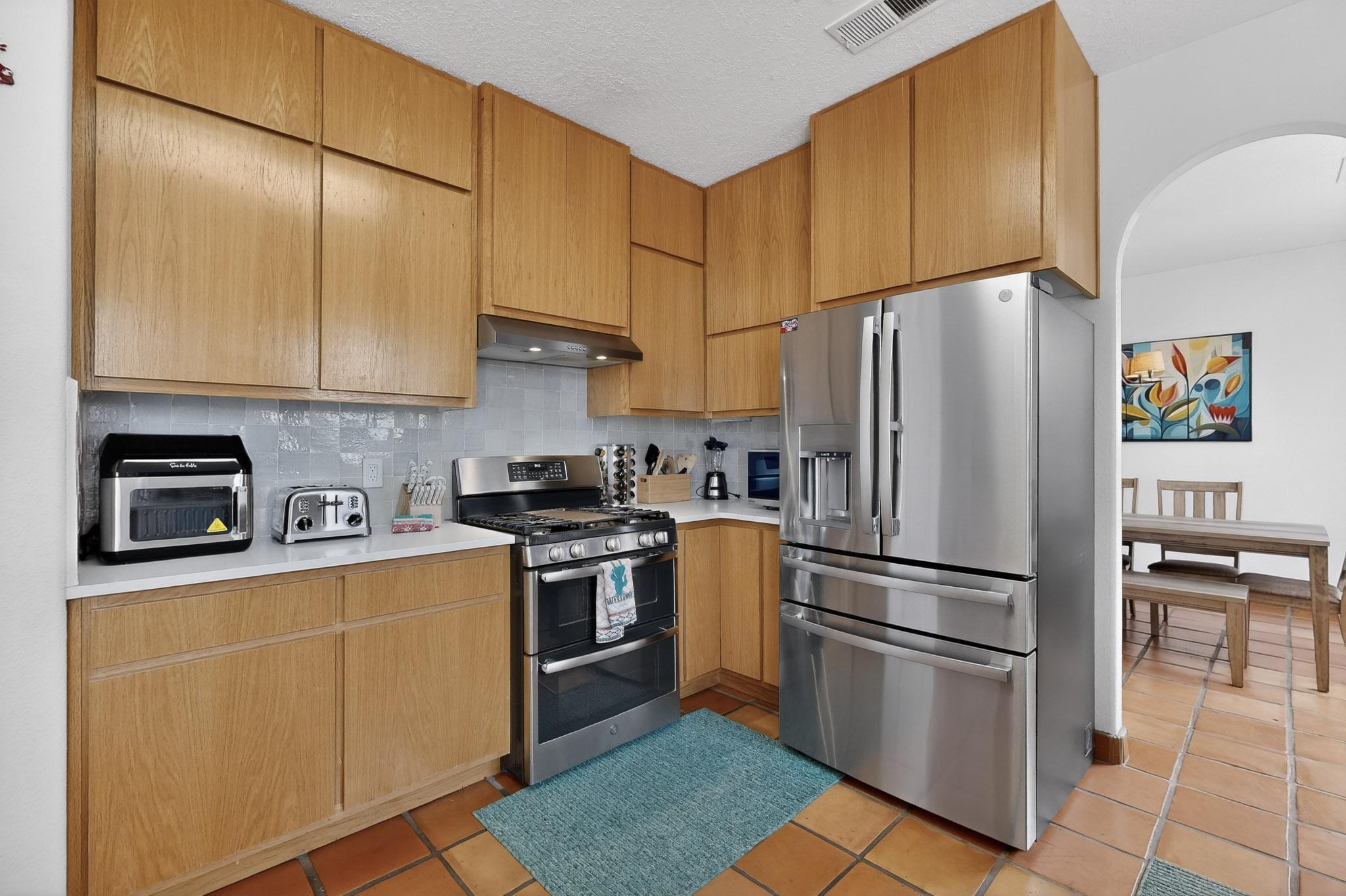 4112 Rancho Gusto NW