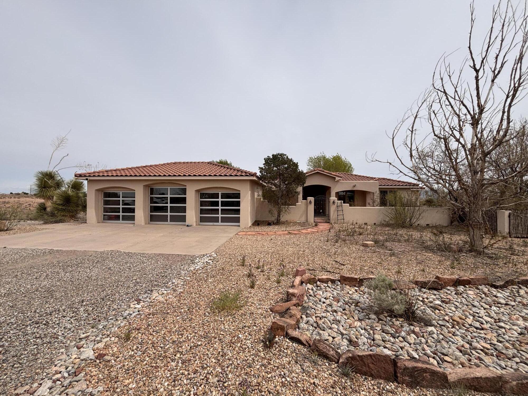 4512 Huron Drive NE