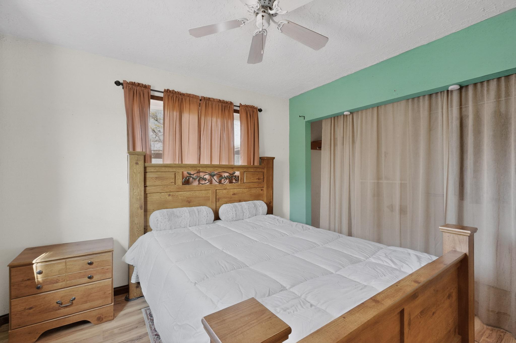 4659 Gordon Road