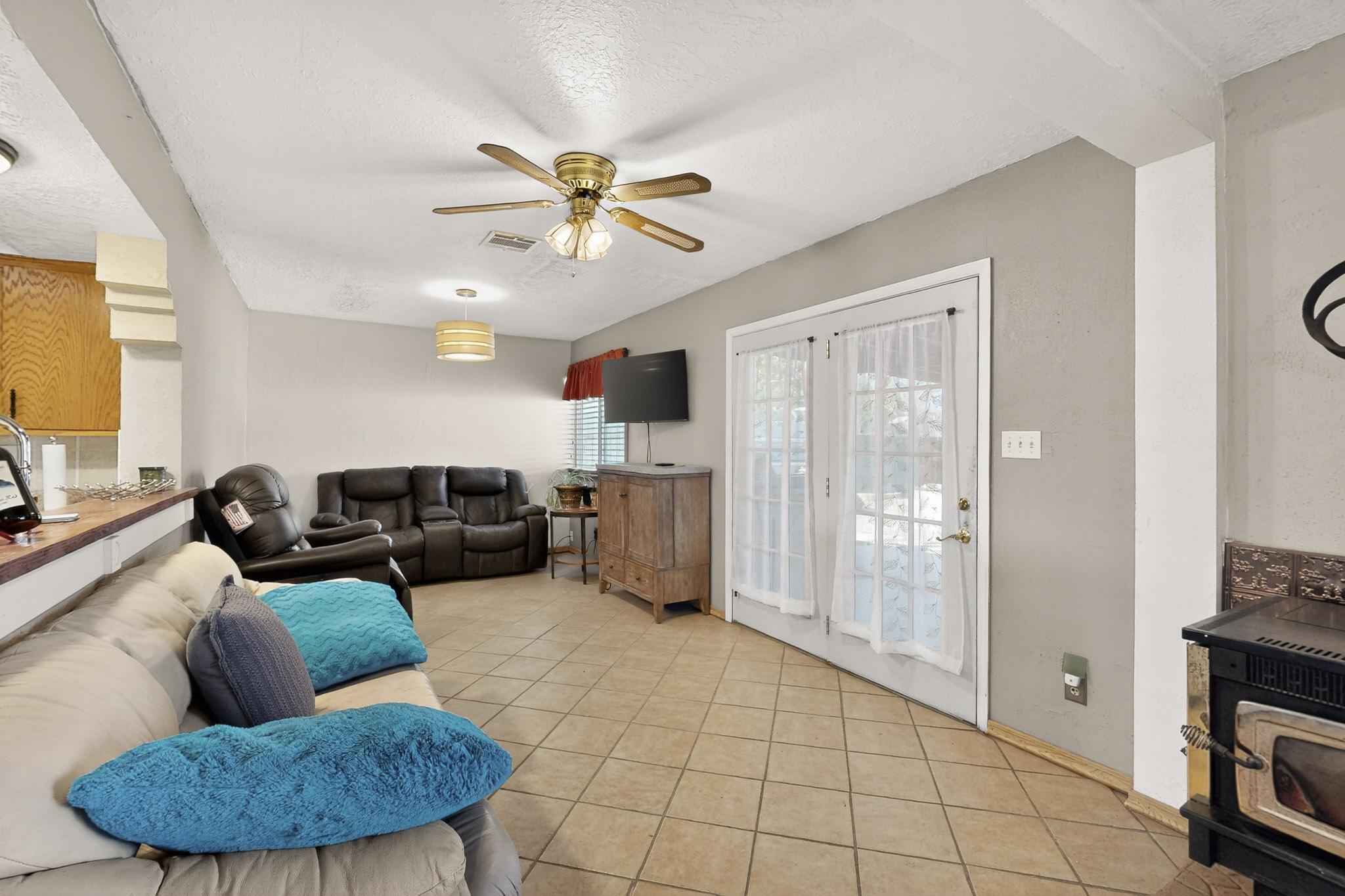 4659 Gordon Road