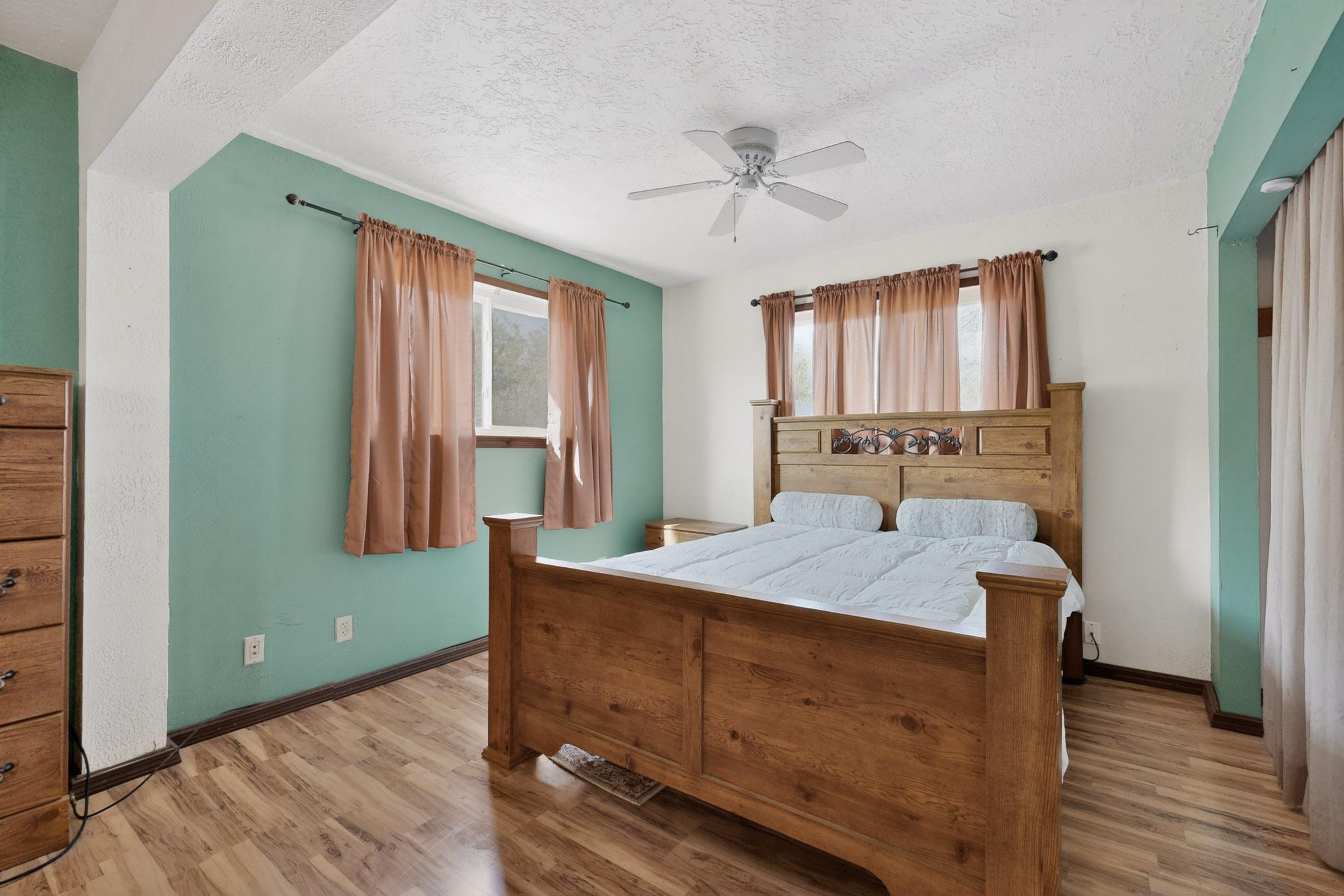 4659 Gordon Road