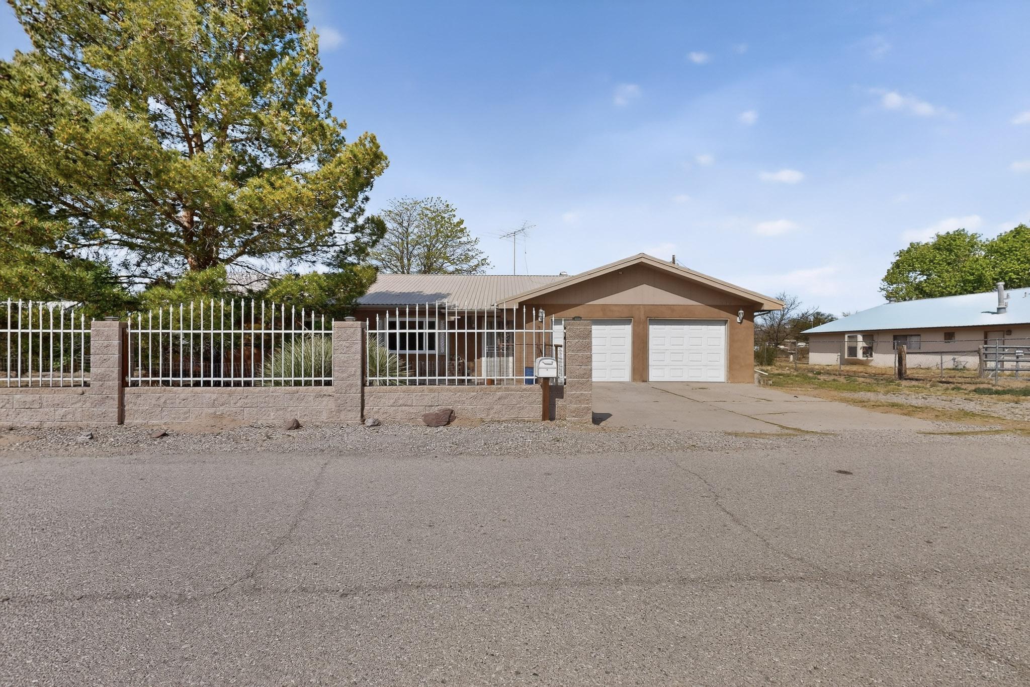 4659 Gordon Road