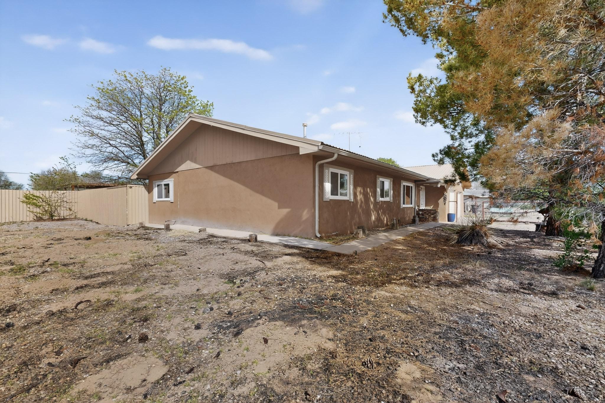 4659 Gordon Road
