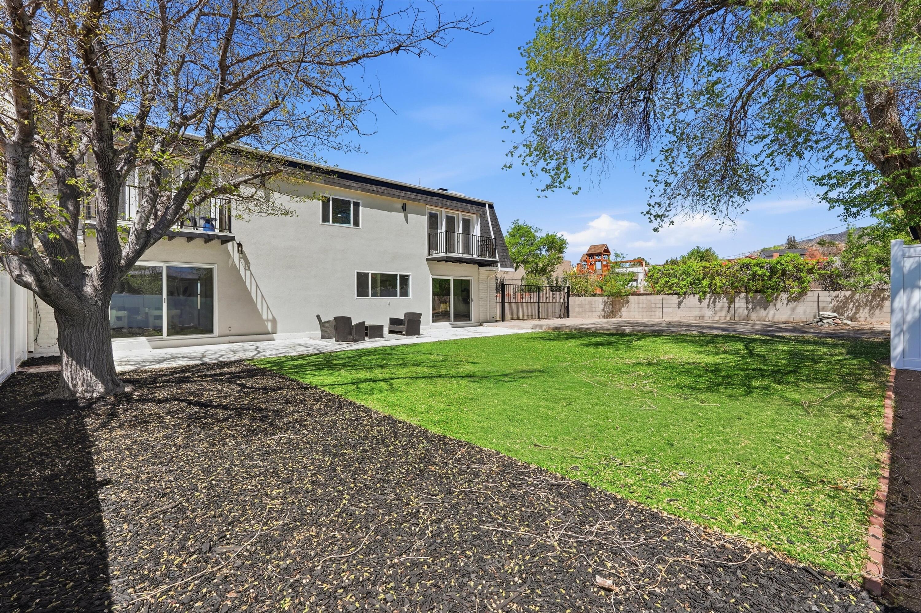 200 Sharon Drive NE