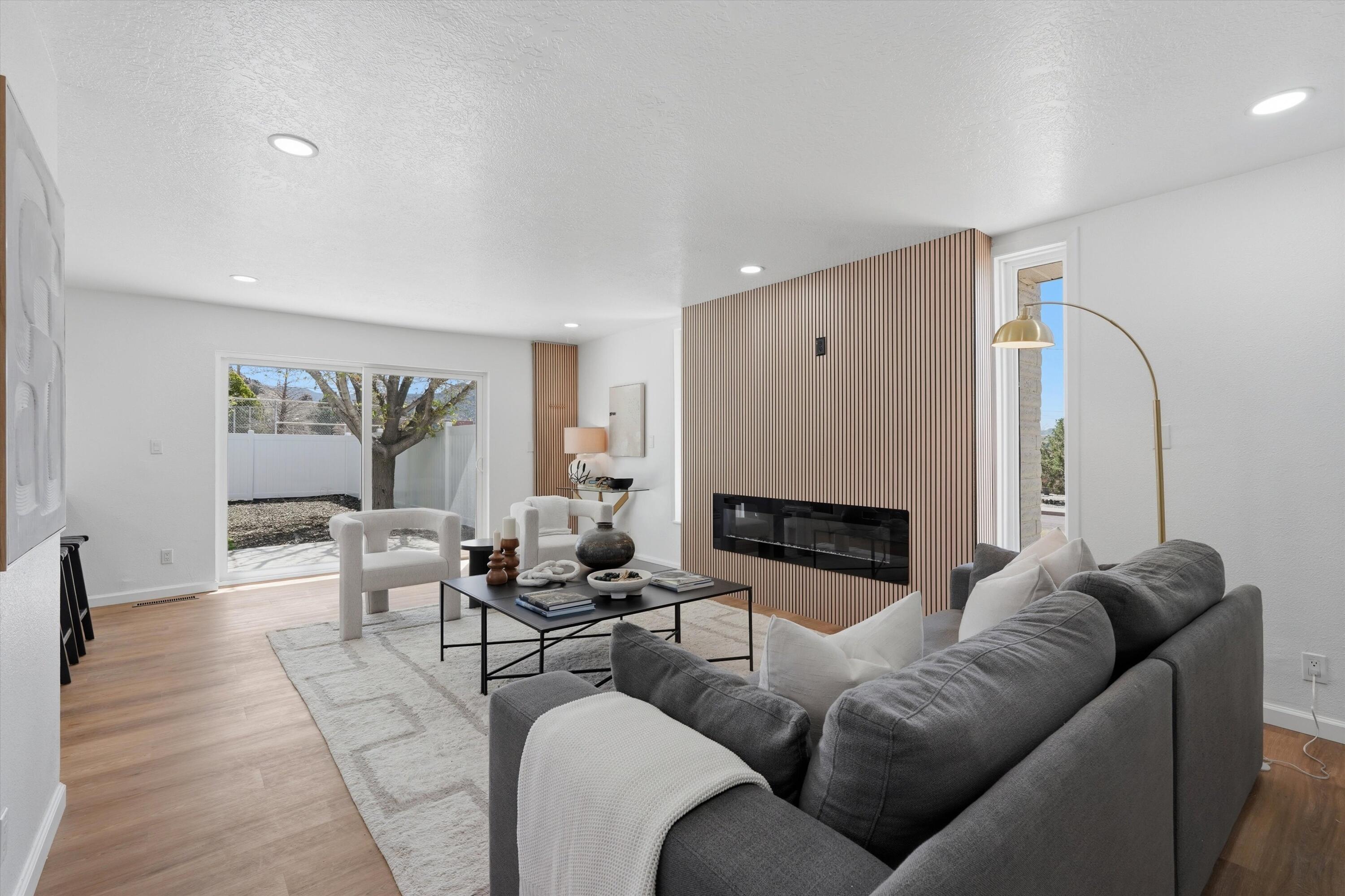 200 Sharon Drive NE
