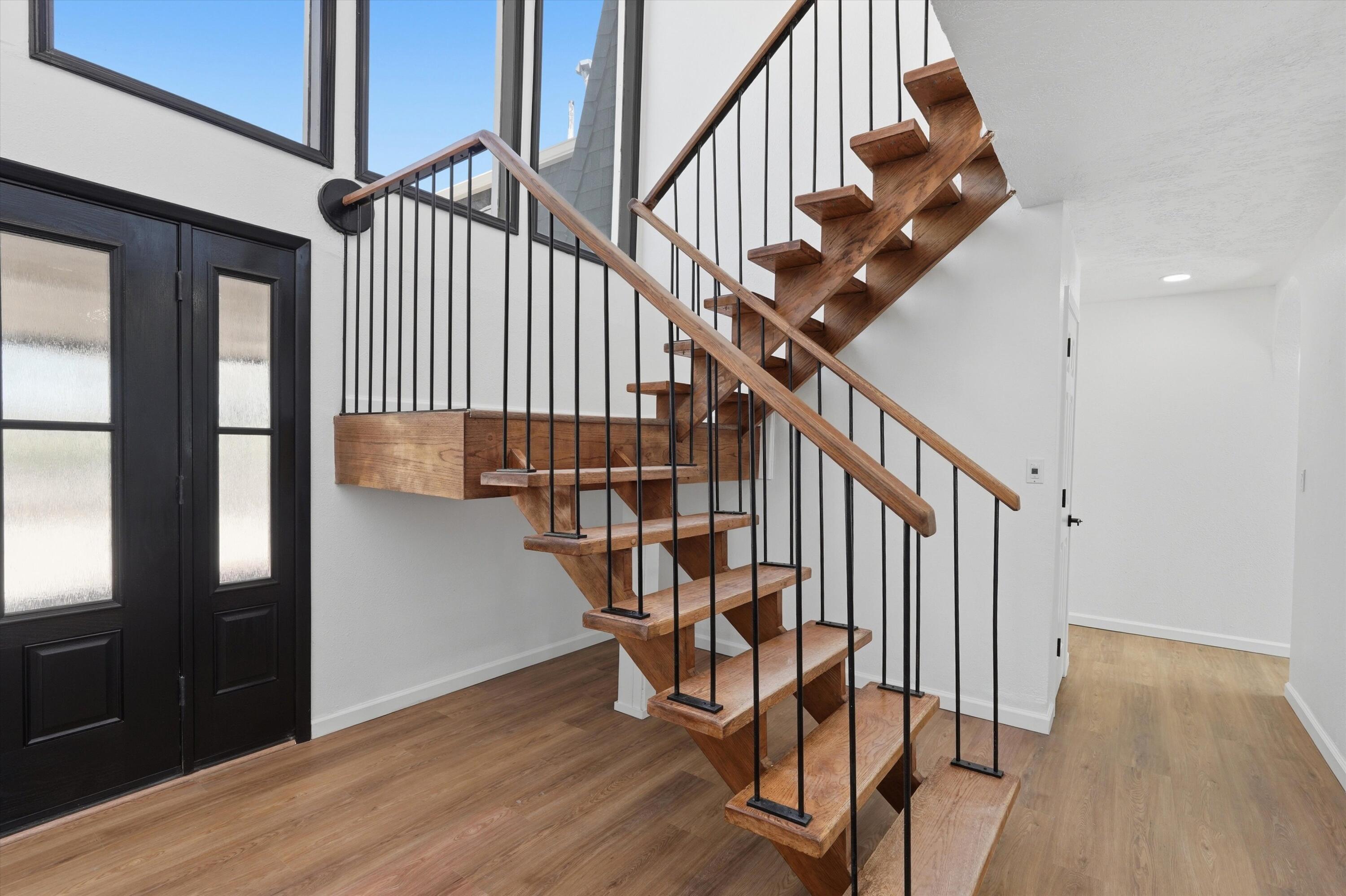 200 Sharon Drive NE