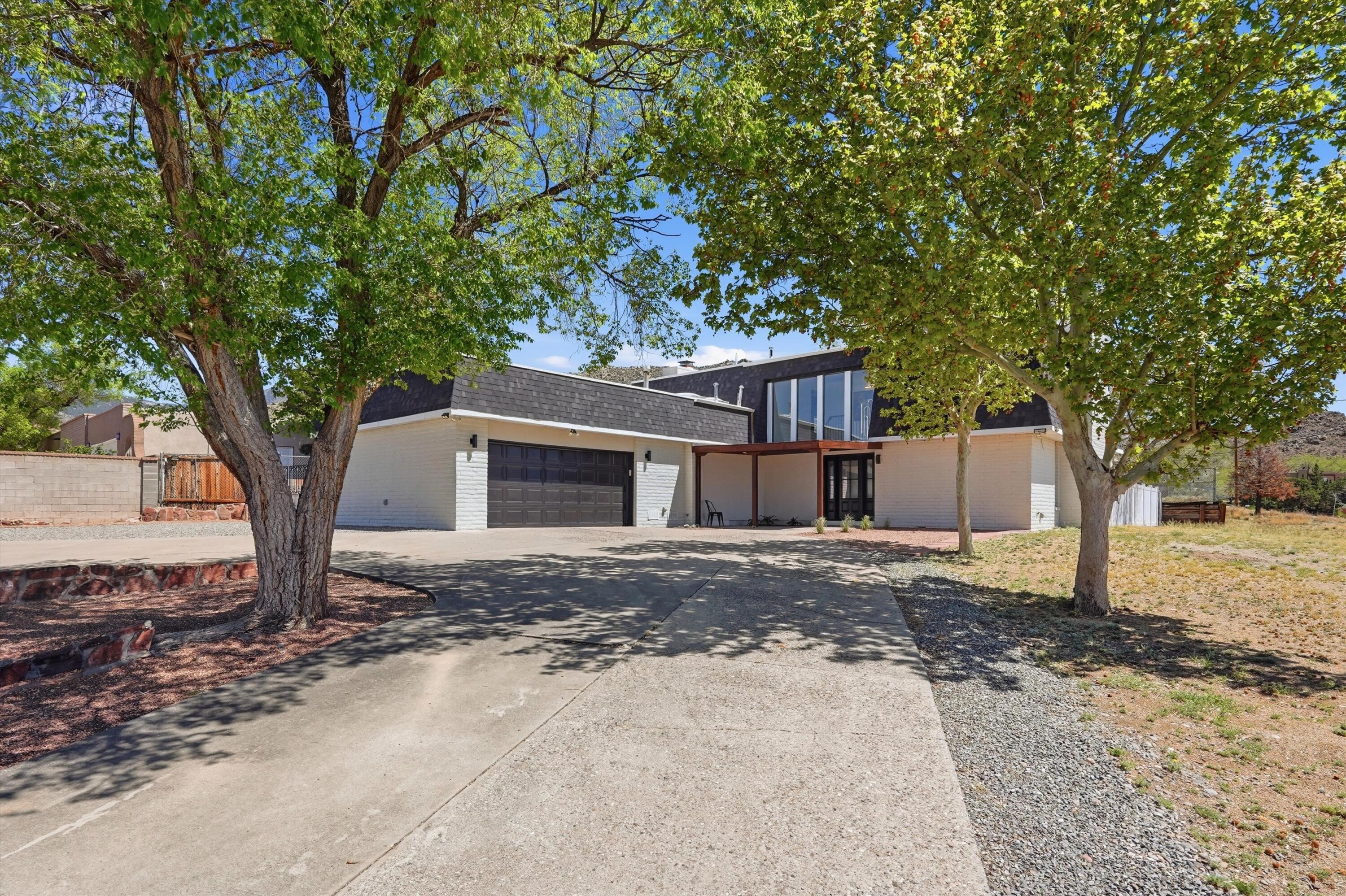 200 Sharon Drive NE