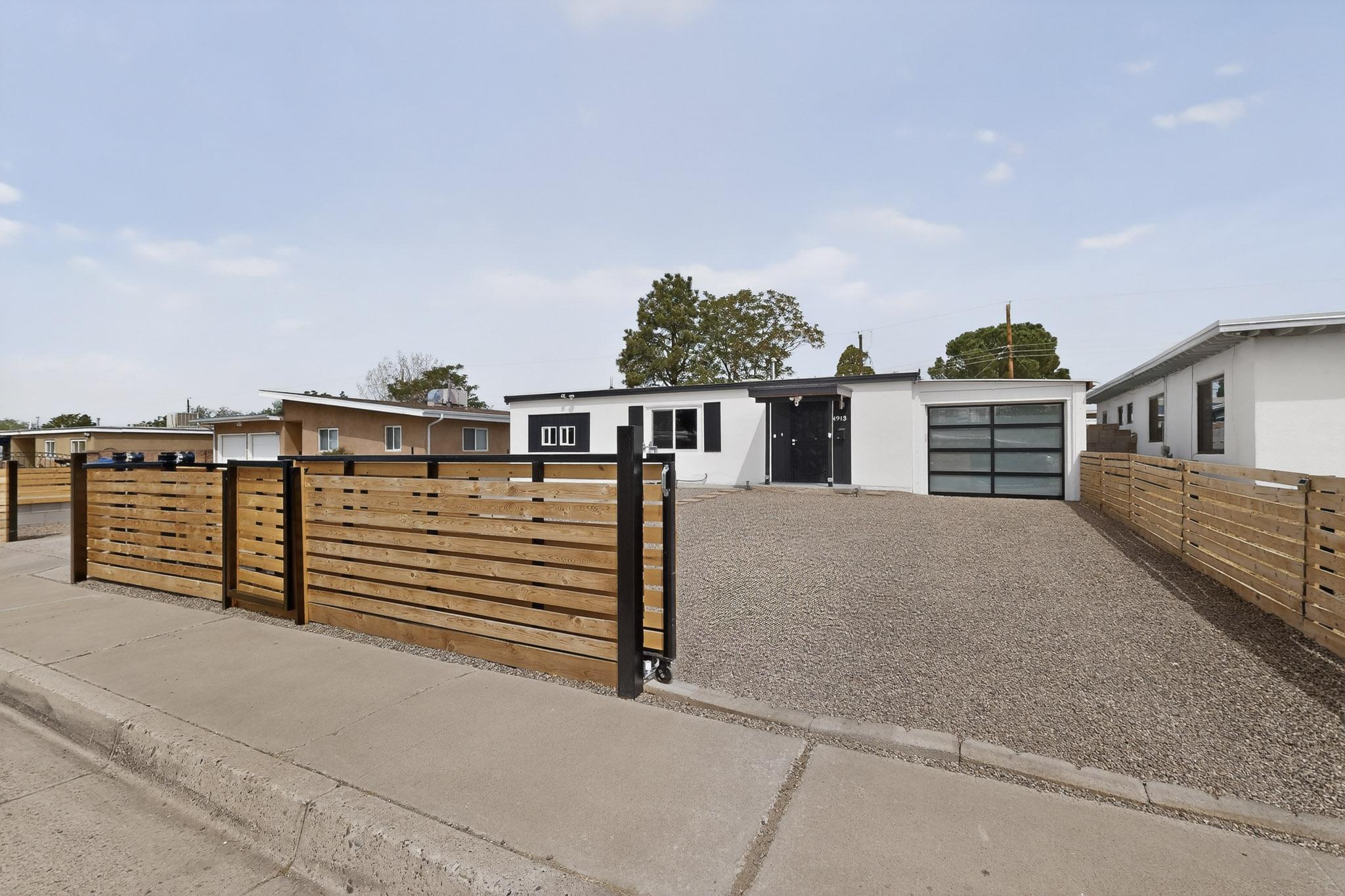 4913 Palo Duro Avenue NE