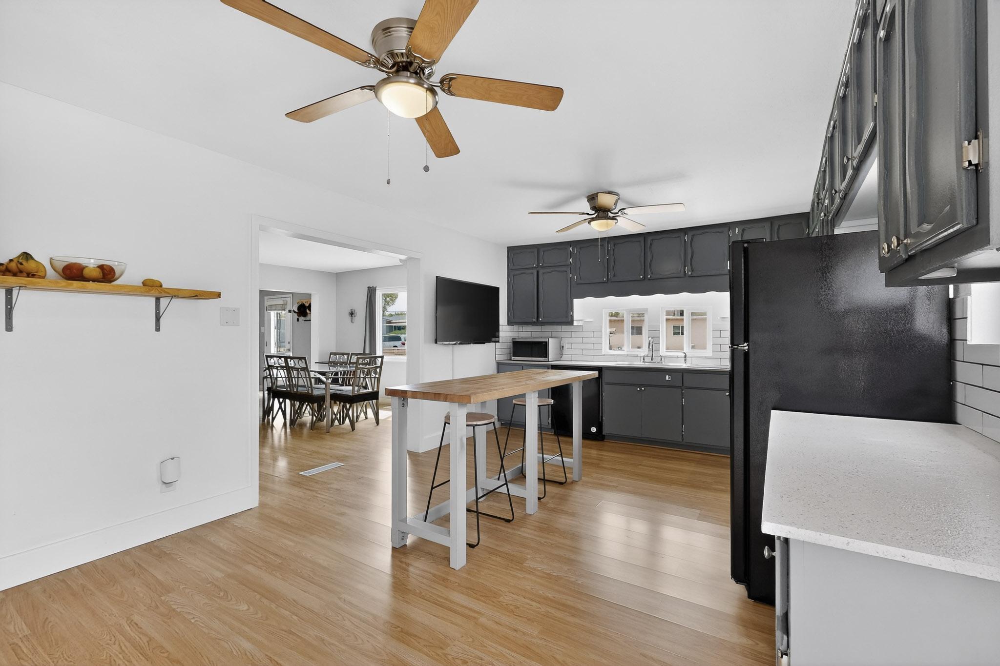 4913 Palo Duro Avenue NE