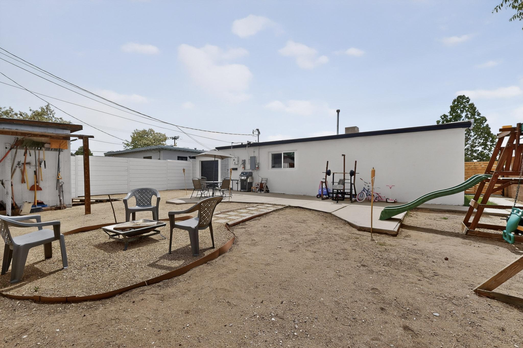 4913 Palo Duro Avenue NE