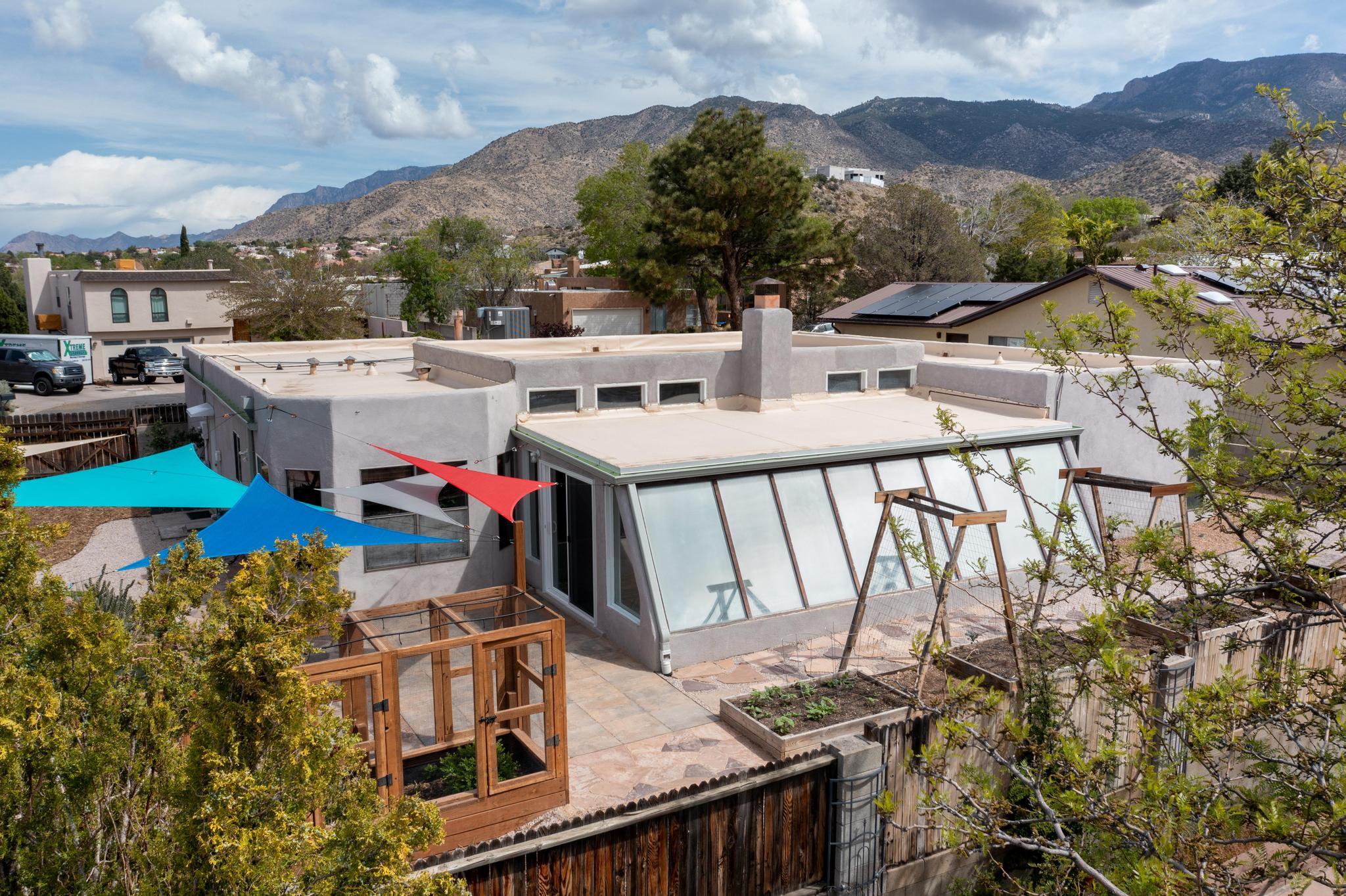 14208 Turner Court NE