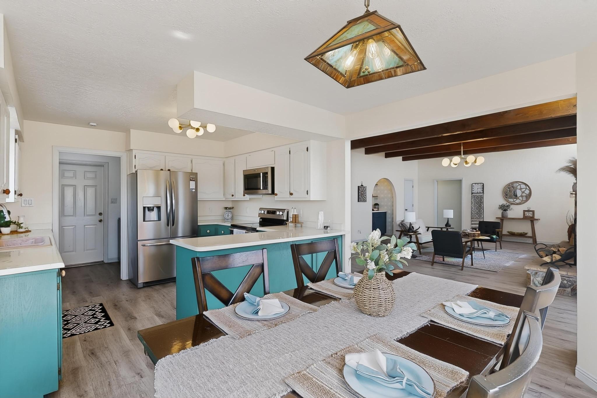 14208 Turner Court NE