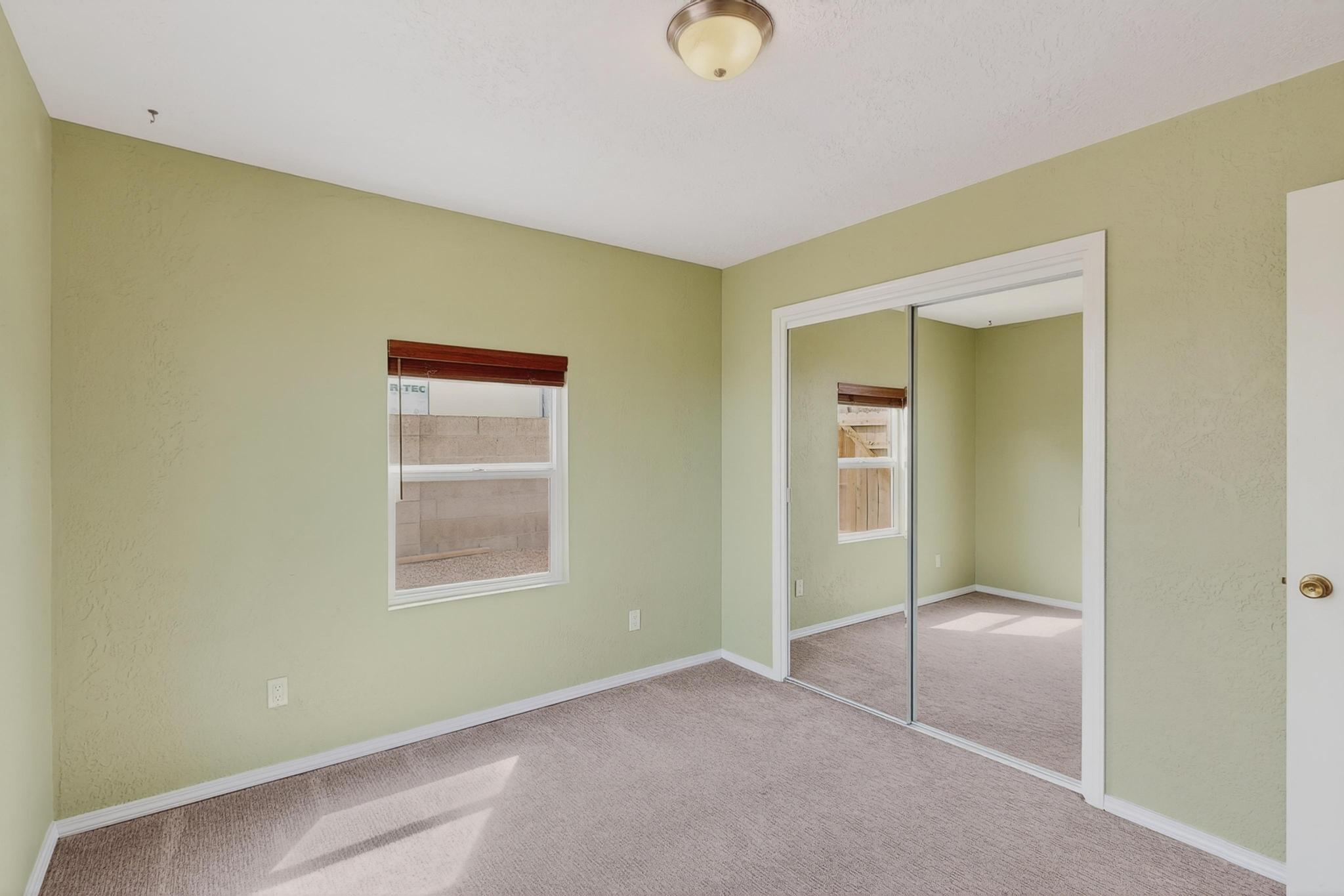 14208 Turner Court NE