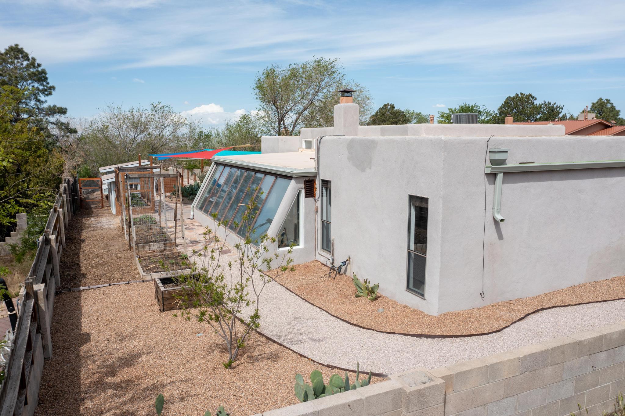 14208 Turner Court NE