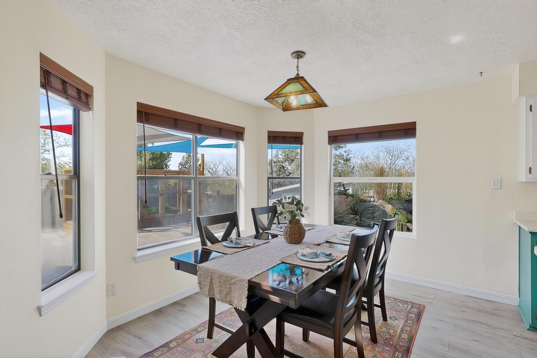 14208 Turner Court NE