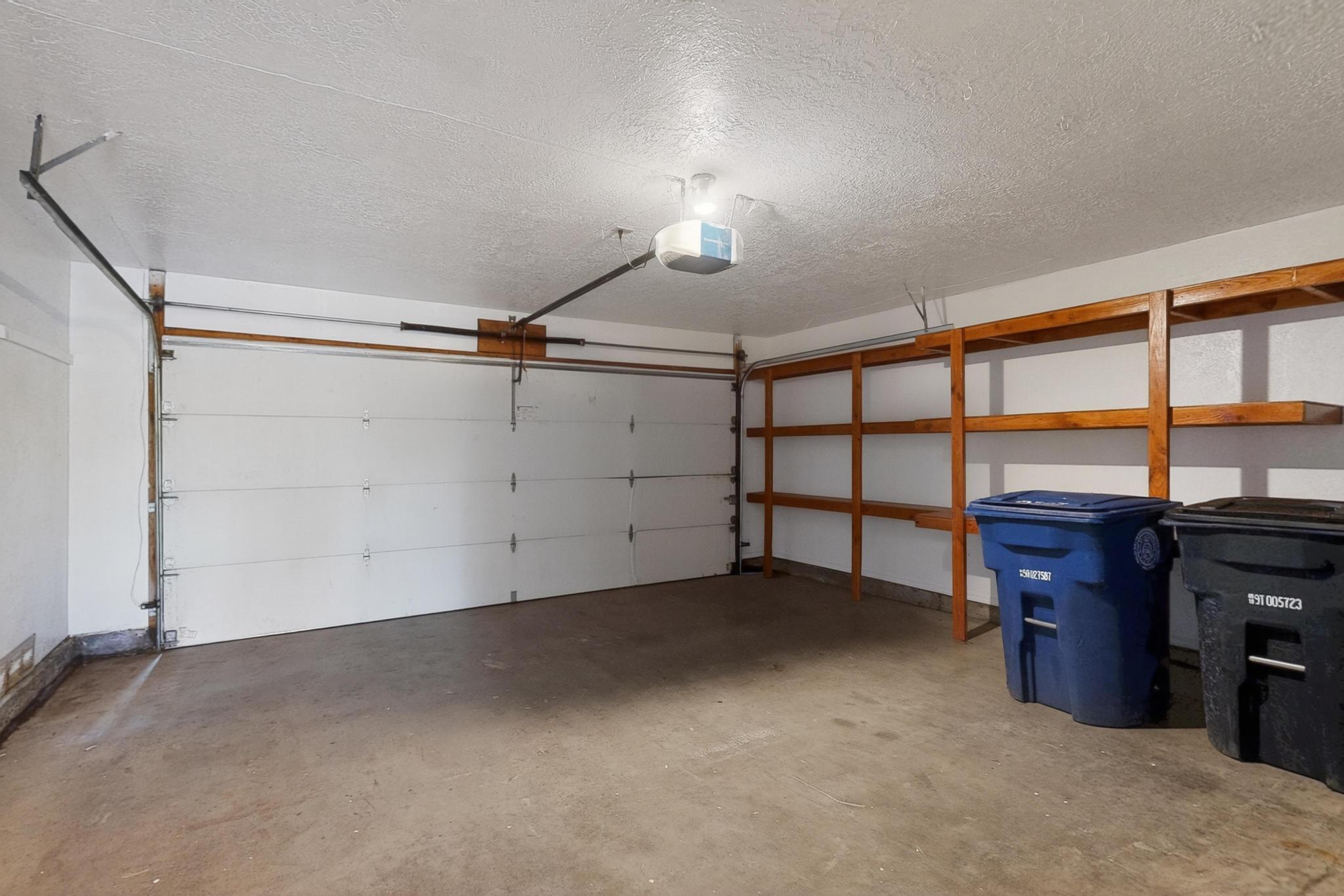 14208 Turner Court NE