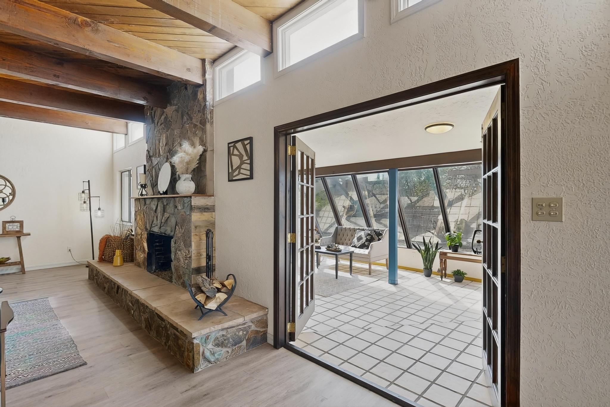 14208 Turner Court NE